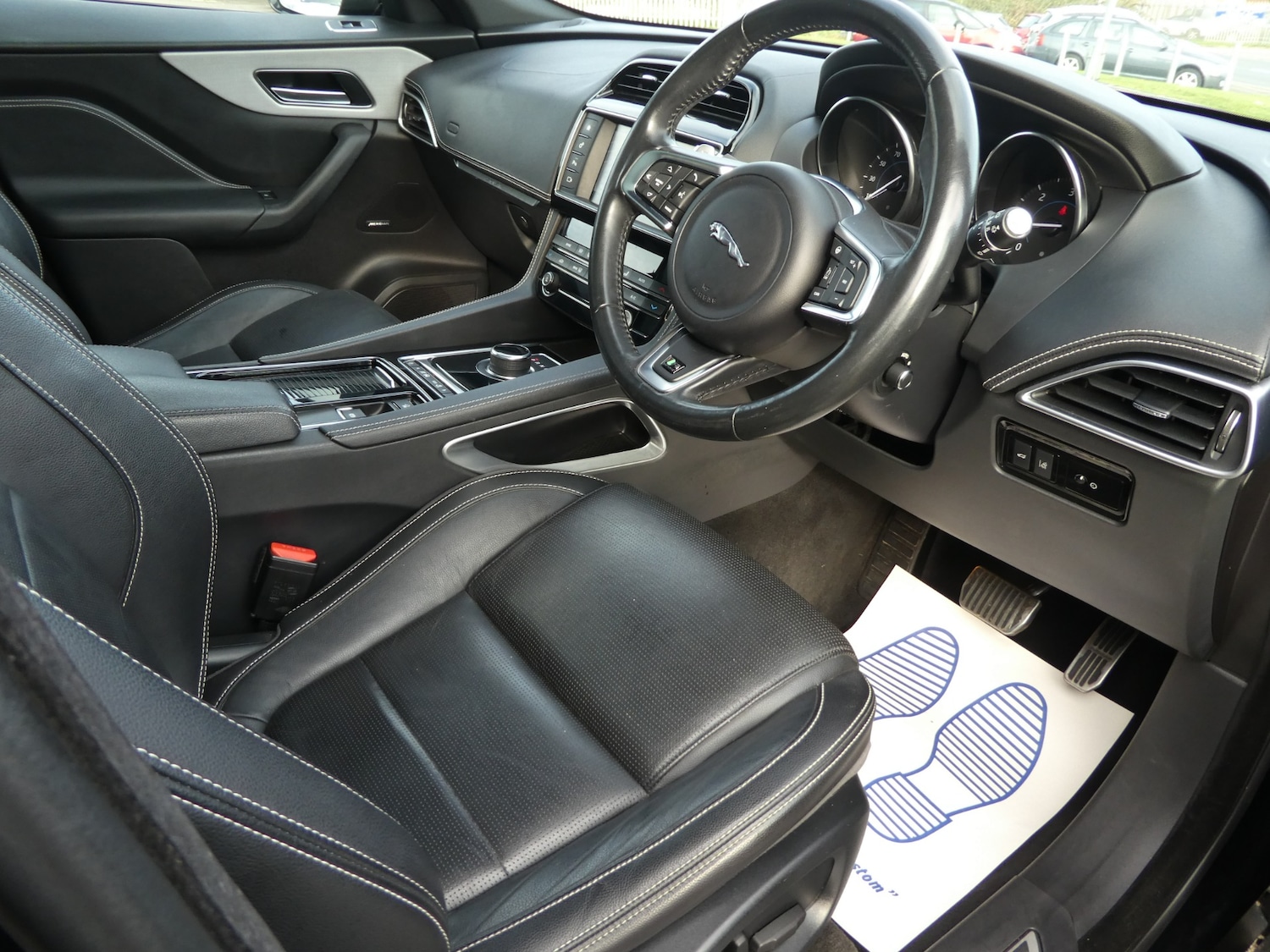 Used Jaguar F-Pace 2018 for sale - 76466116: Photo 9