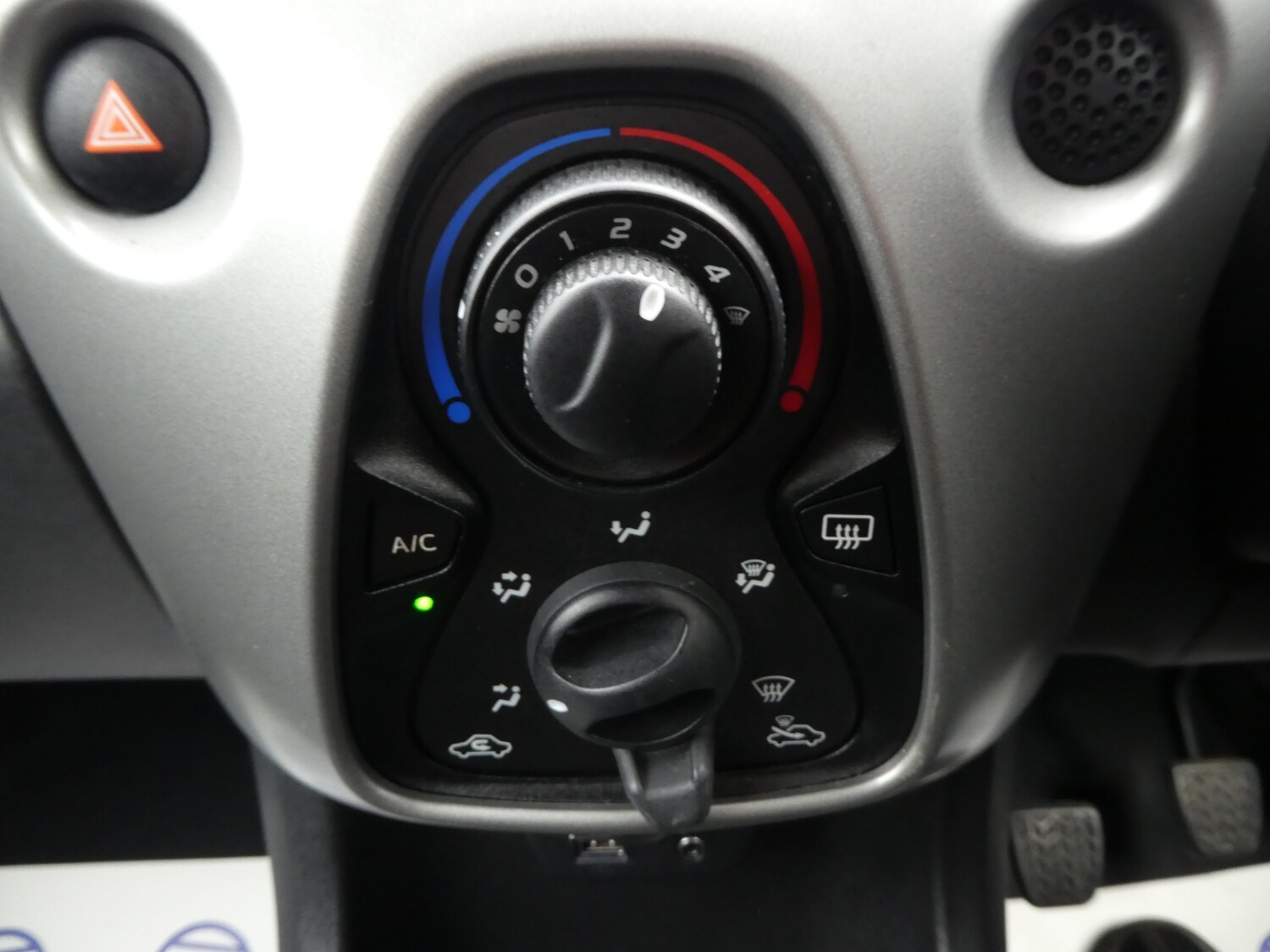 Used Citroen C1 2015 for sale - 75735935: Photo 18