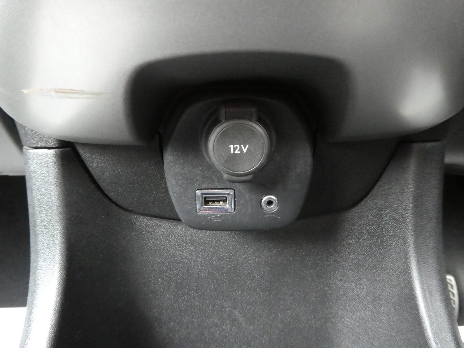 Used Citroen C1 2015 for sale - 75735935: Photo 19