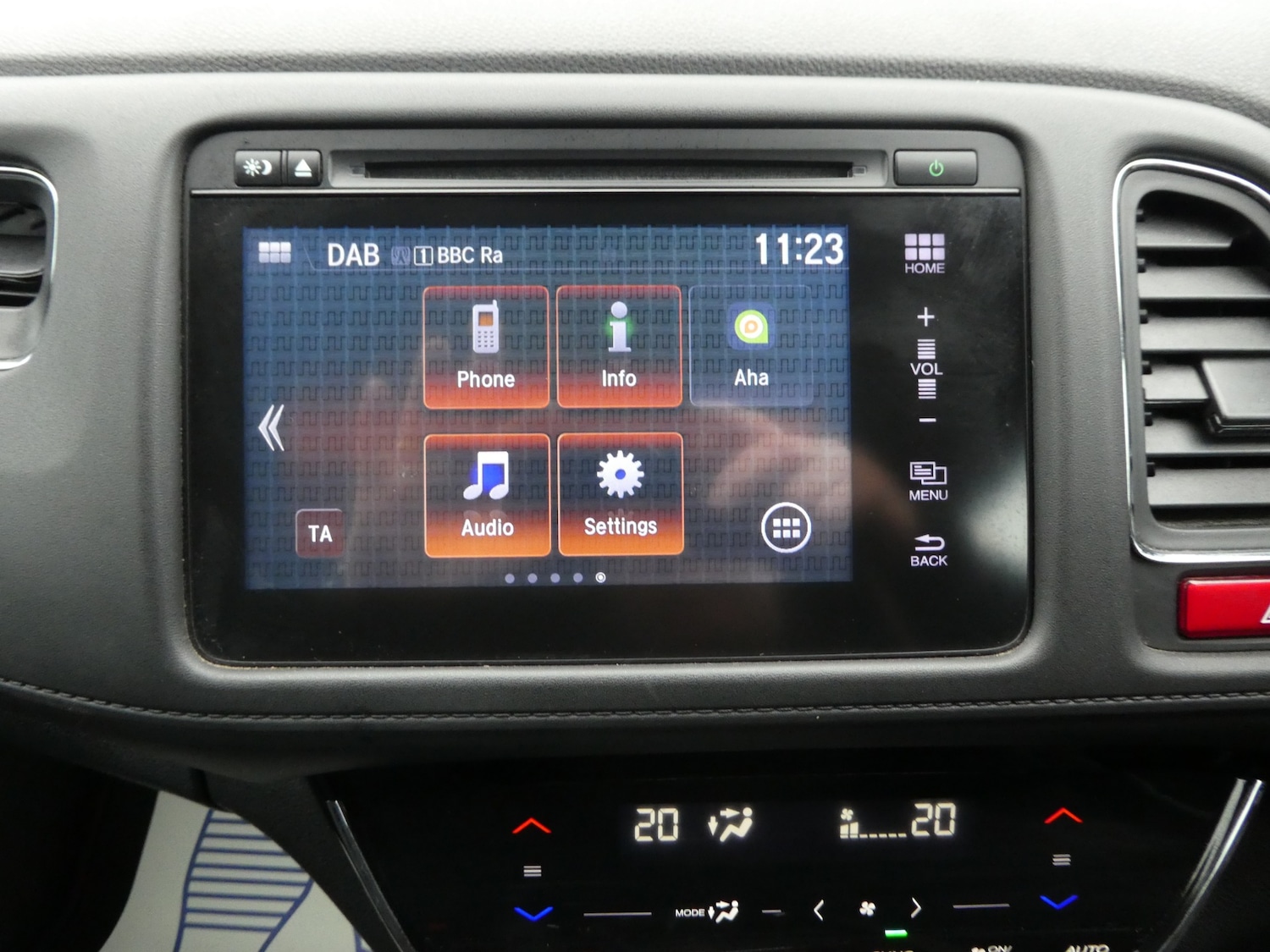 Used Honda HR-V 2017 for sale - 77270787: Photo 18