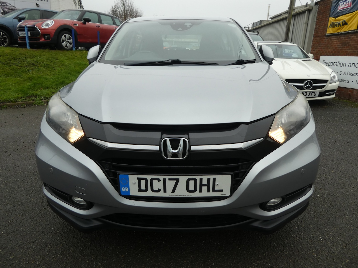 Used Honda HR-V 2017 for sale - 77270787: Photo 2