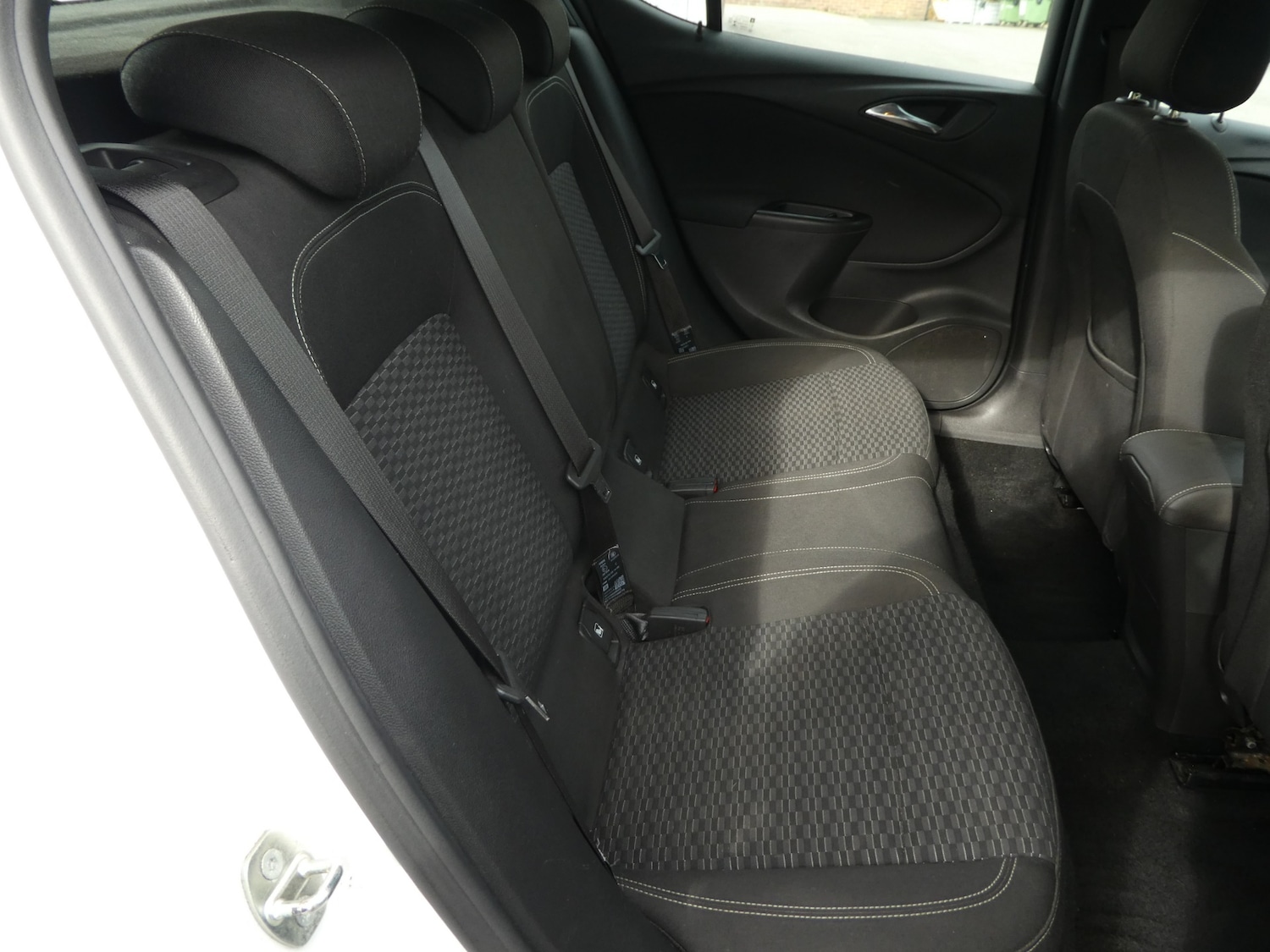 Used Vauxhall Astra 2017 for sale - 76192806: Photo 11