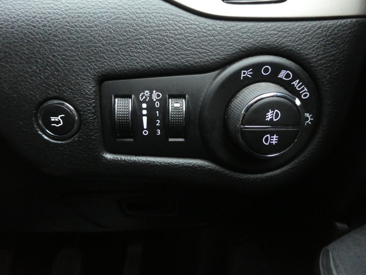 Used Jeep Cherokee 2017 for sale - 76859998: Photo 17