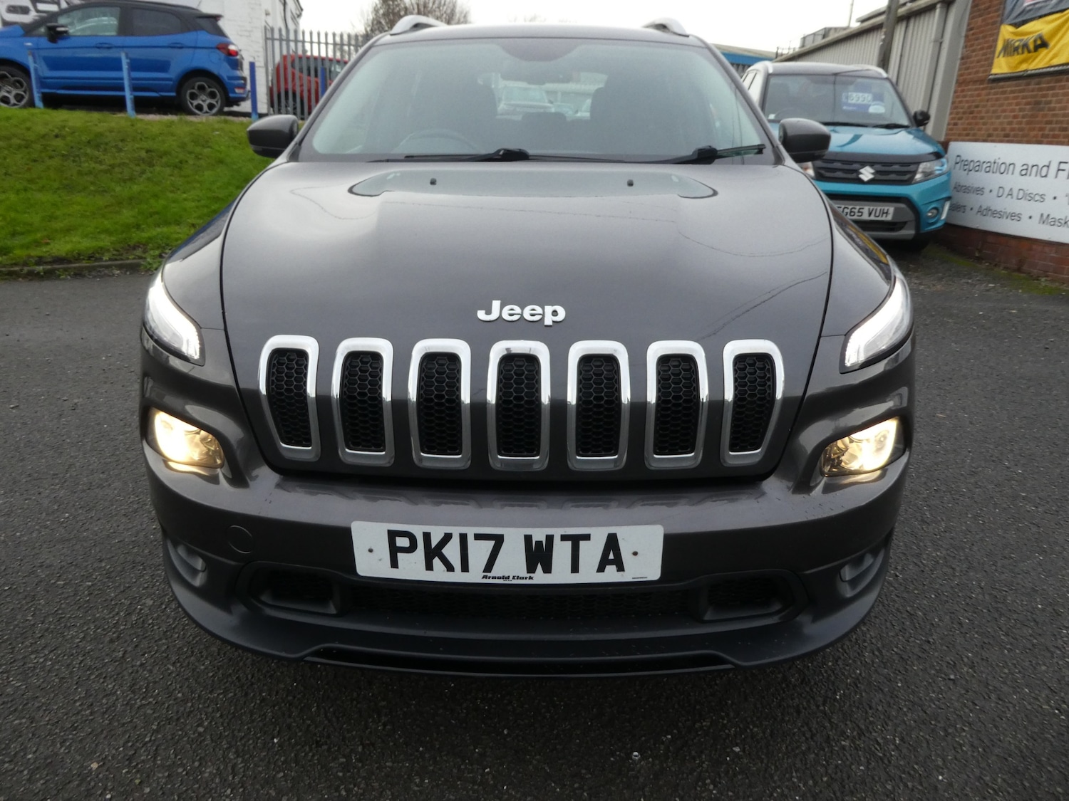 Used Jeep Cherokee 2017 for sale - 76859998: Photo 2