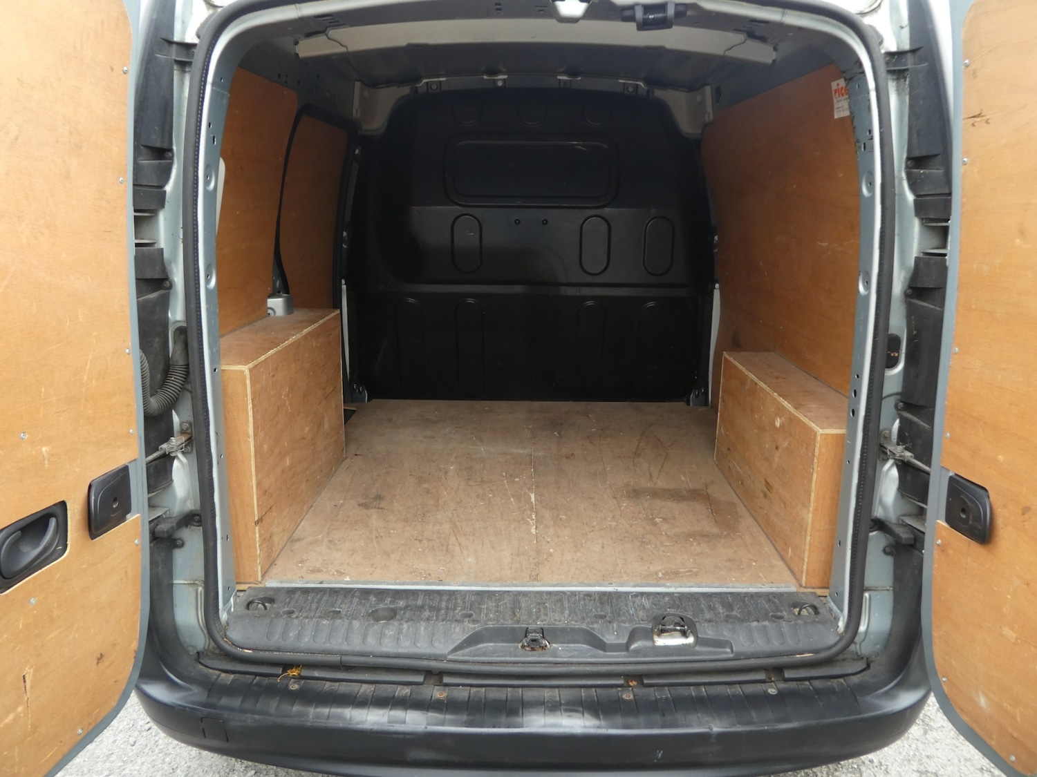 Used Renault Kangoo 2011 for sale - 76449750: Photo 11