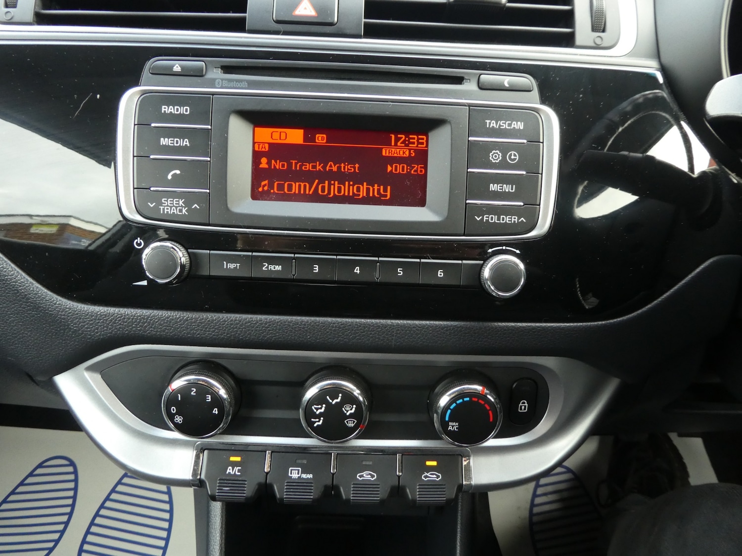 Used Kia Rio 2015 for sale - 76316357: Photo 18