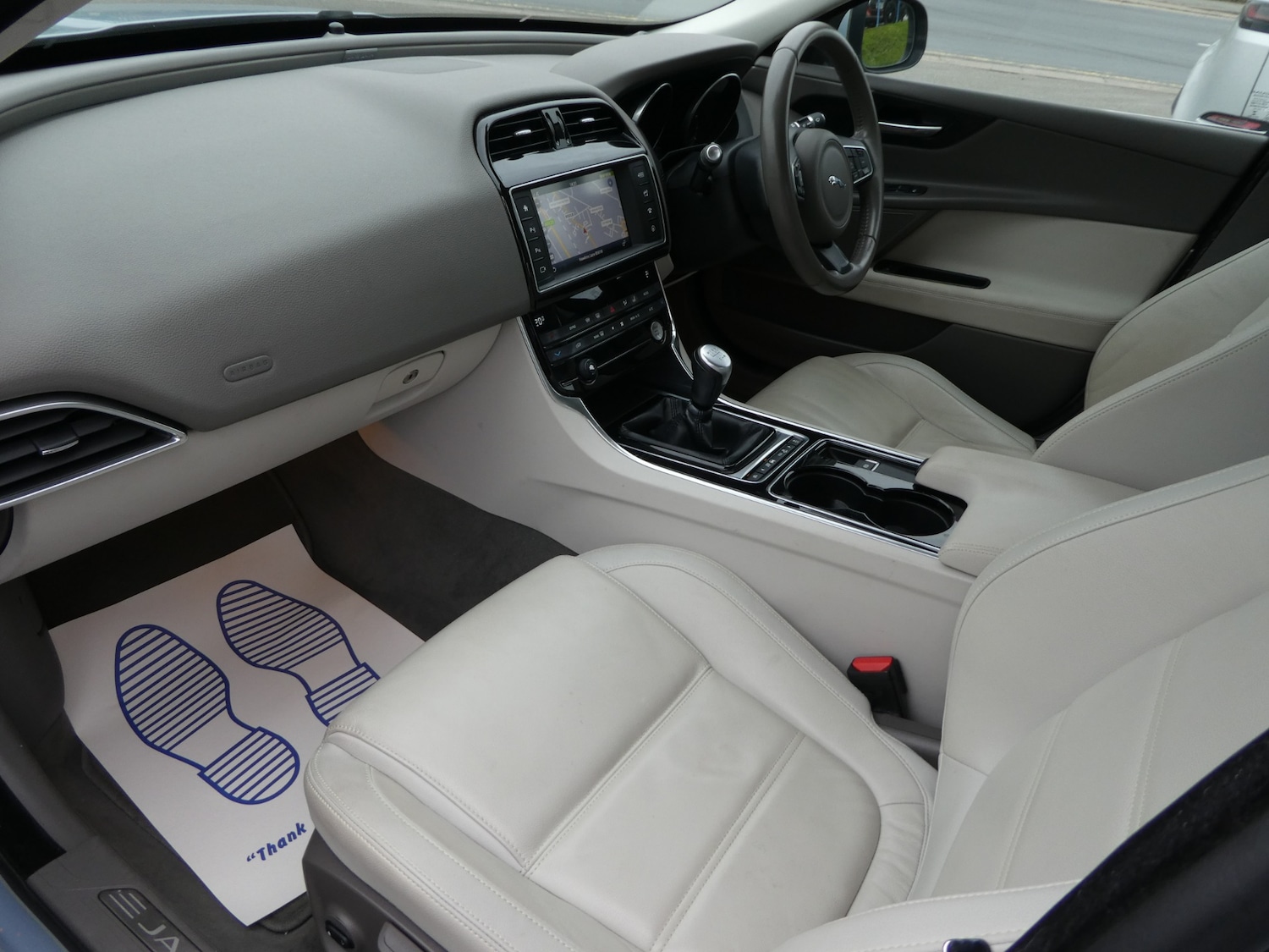 Used Jaguar XE 2015 for sale - 77590021: Photo 14