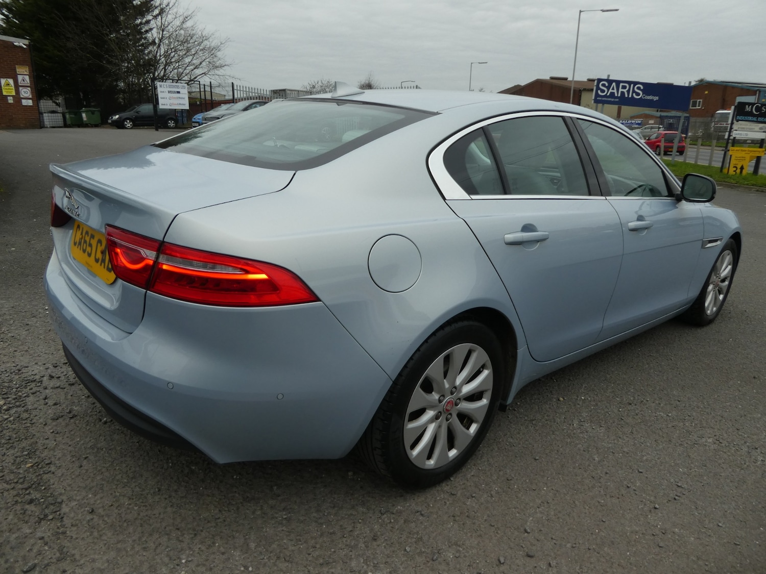 Used Jaguar XE 2015 for sale - 77590021: Photo 5