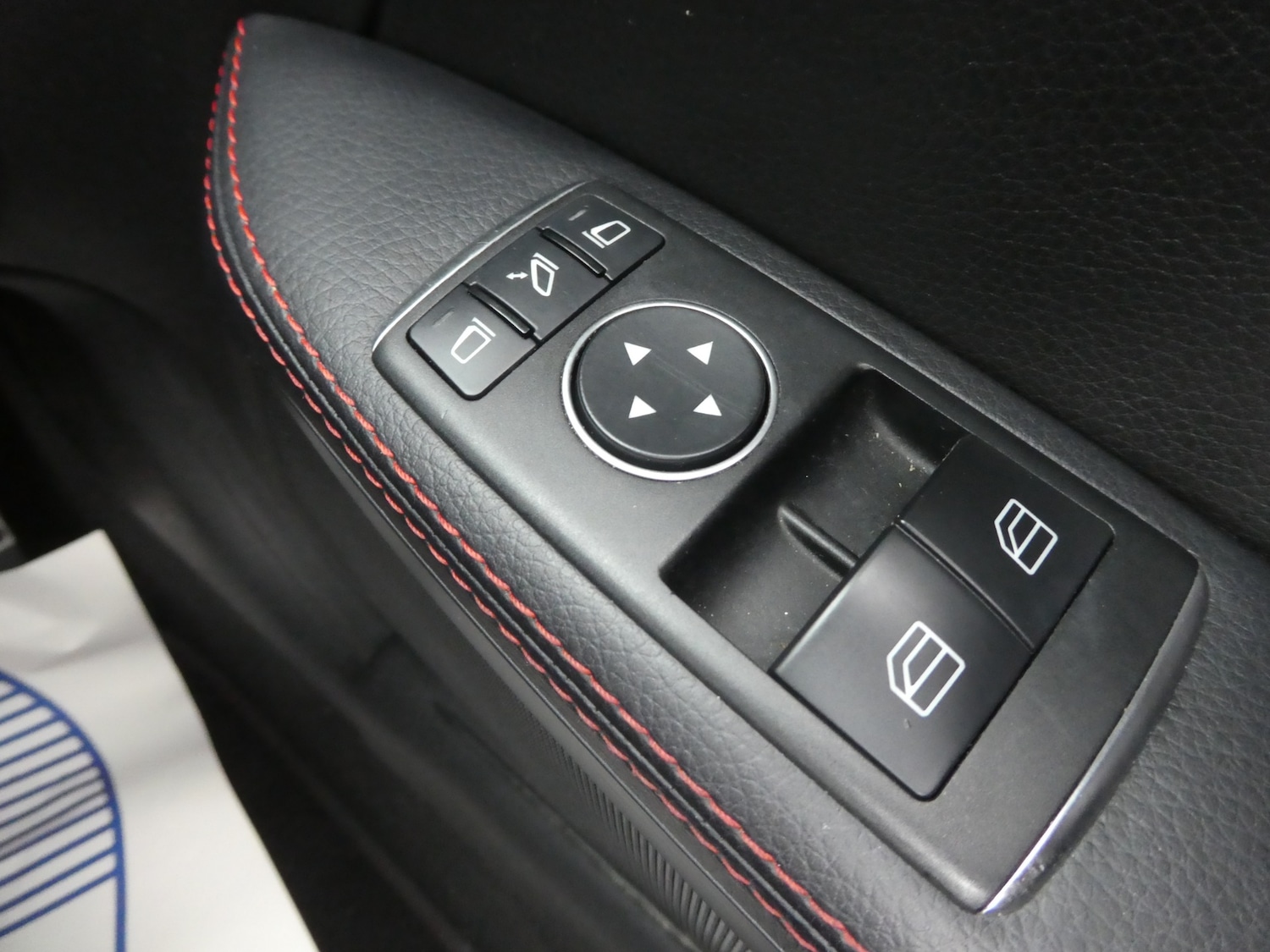 Used Mercedes-Benz SLK 2014 for sale - 77296876: Photo 14