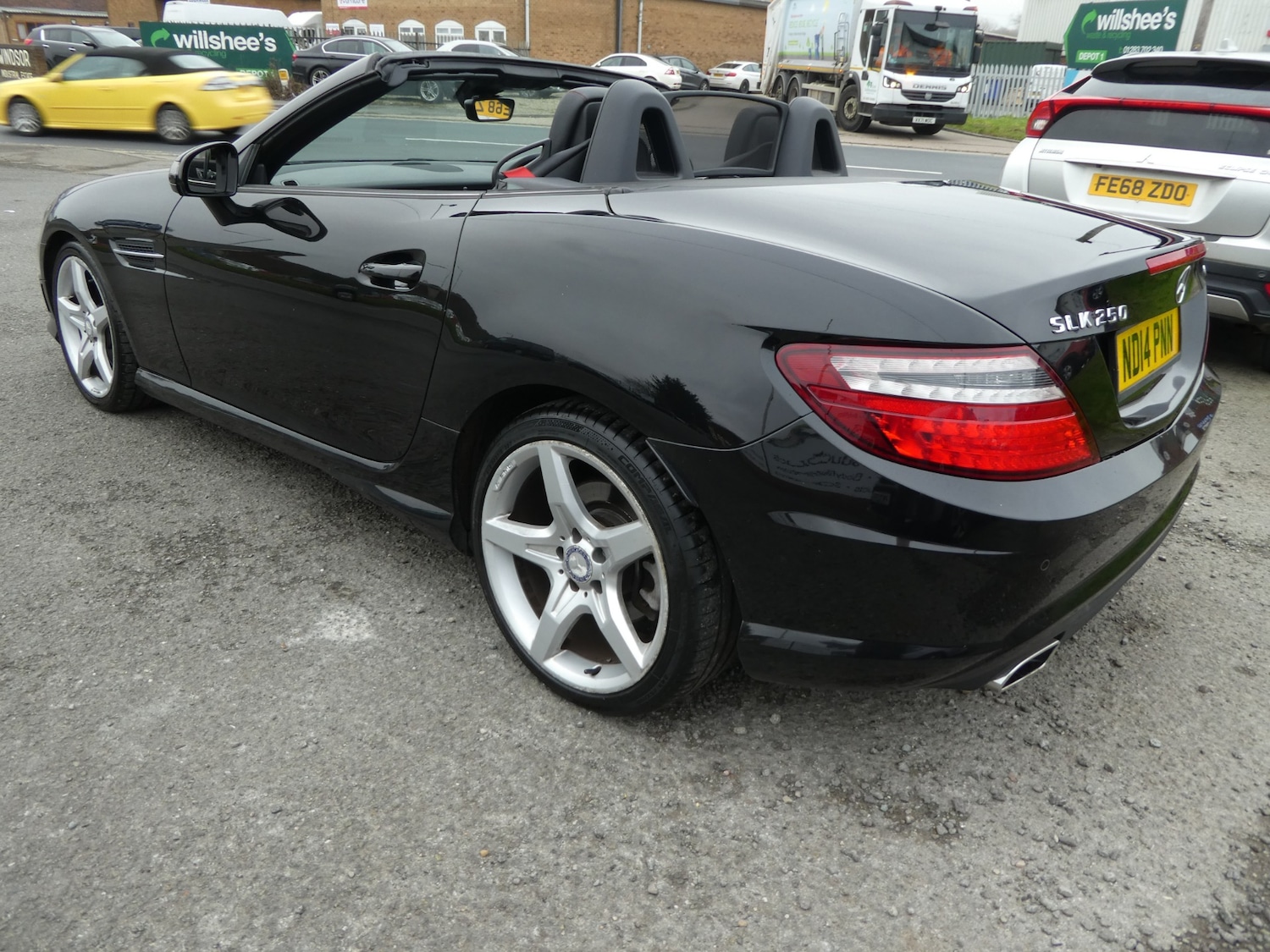 Used Mercedes-Benz SLK 2014 for sale - 77296876: Photo 7
