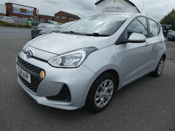 Used Hyundai i10 2019 for sale - 75735944: Photo