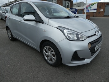 Used Hyundai i10 2019 for sale - 75735944: Photo