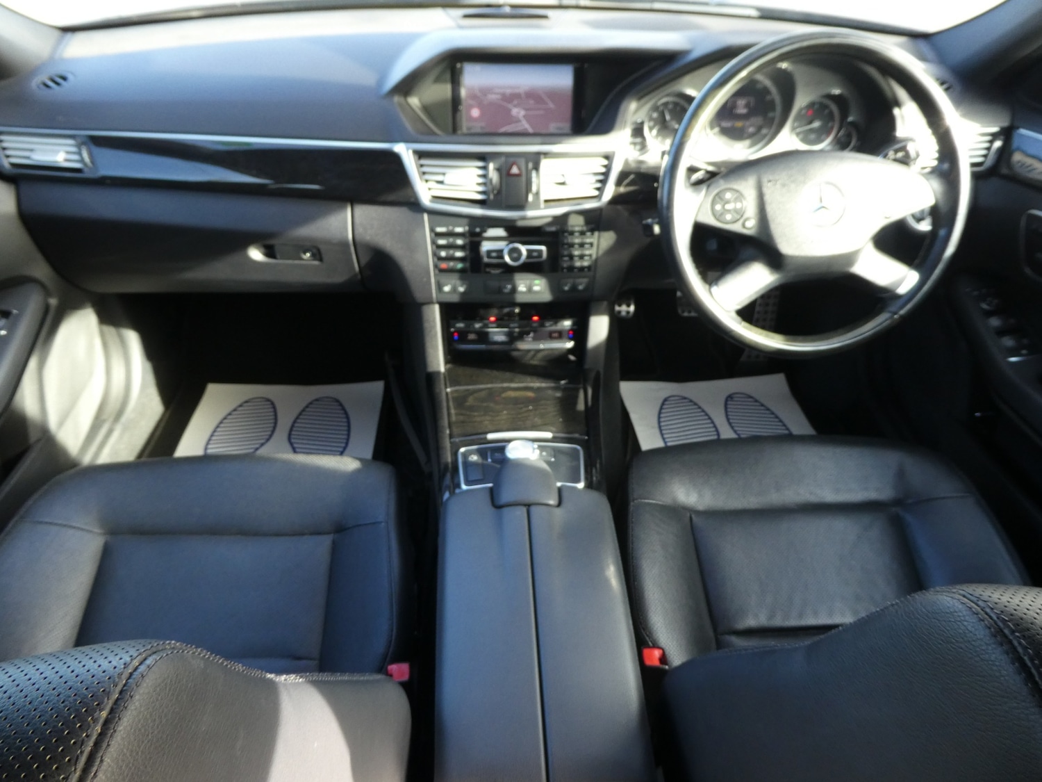 Used Mercedes-Benz E Class 2012 for sale - 76391688: Photo 12