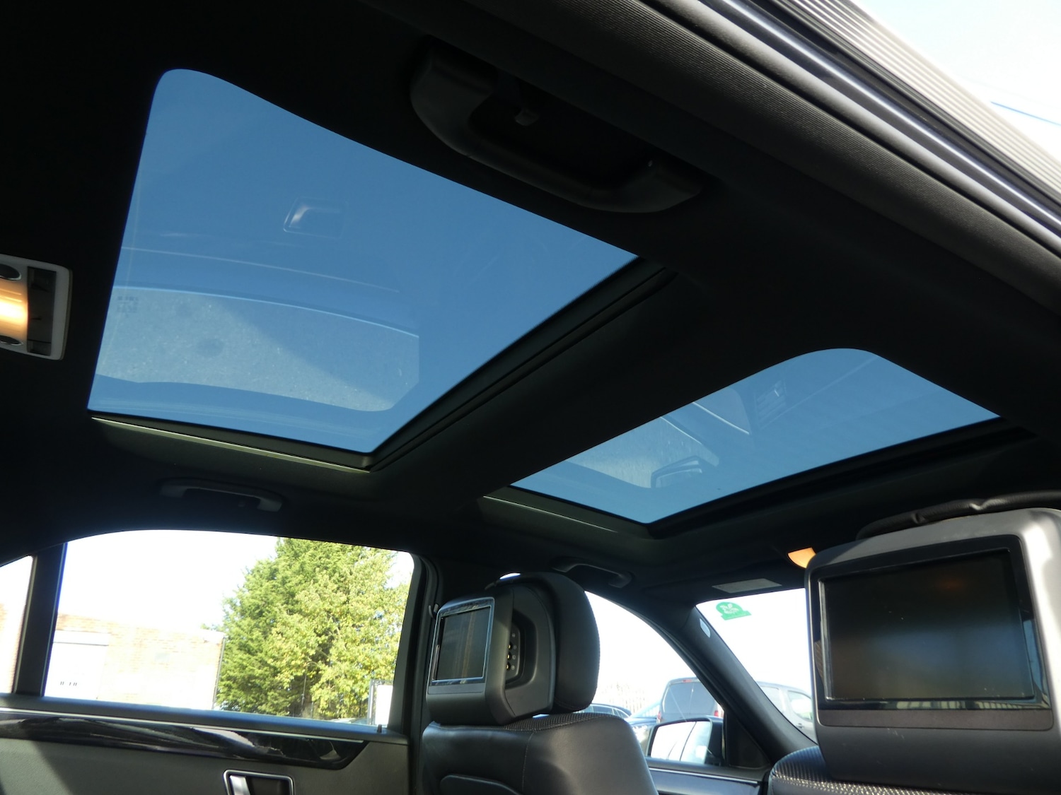 Used Mercedes-Benz E Class 2012 for sale - 76391688: Photo 13