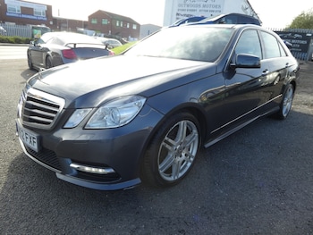 Used Mercedes-Benz E Class 2012 for sale - 76391688: Photo