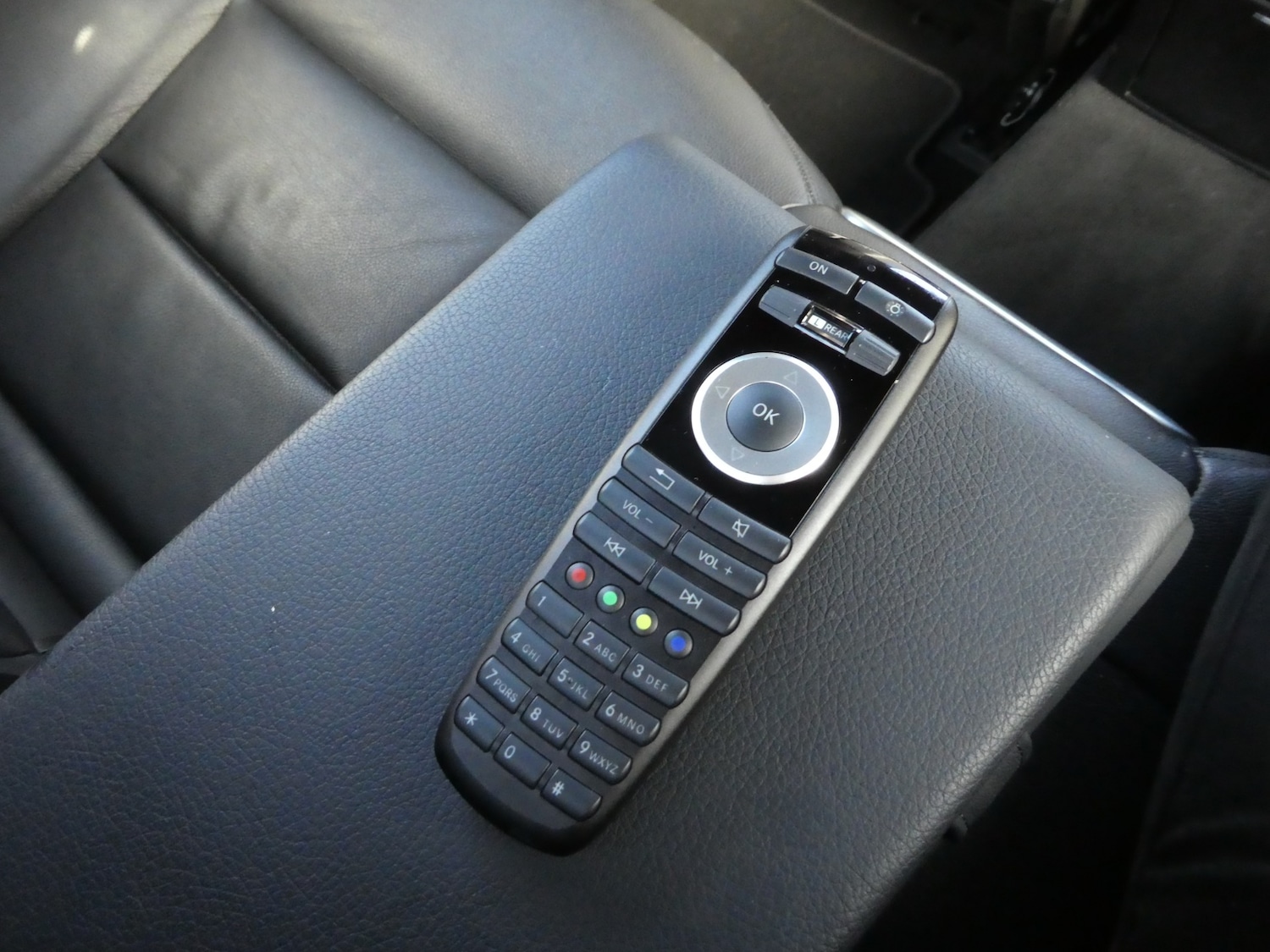 Used Mercedes-Benz E Class 2012 for sale - 76391688: Photo 28