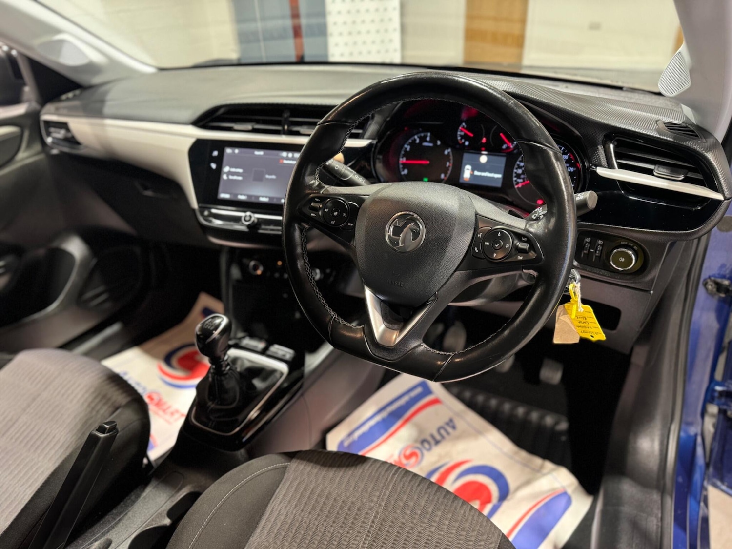 Used Vauxhall Corsa for sale - 76996098: Photo 8