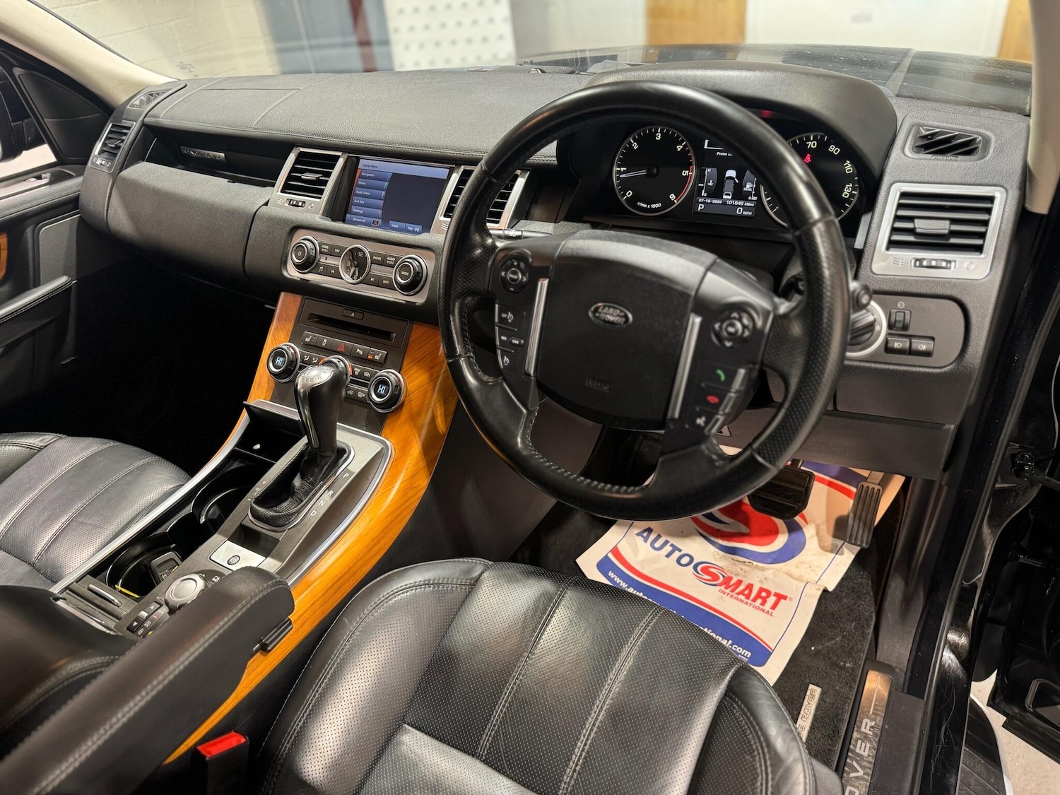 Used Land Rover Range Rover Sport 2011 for sale - 76607146: Photo 8