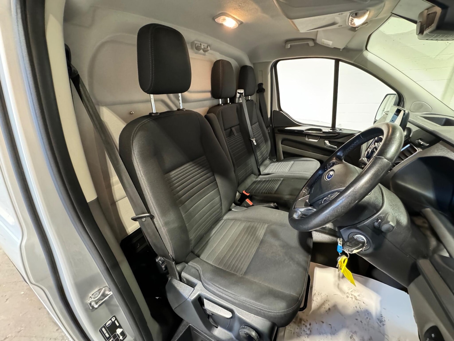 Used Ford Transit Custom 2020 for sale - 76988110: Photo 13
