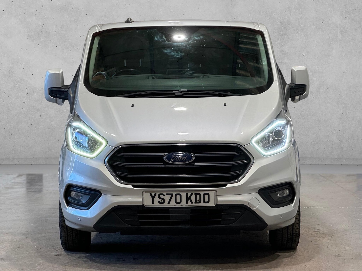Used Ford Transit Custom 2020 for sale - 76988110: Photo 2