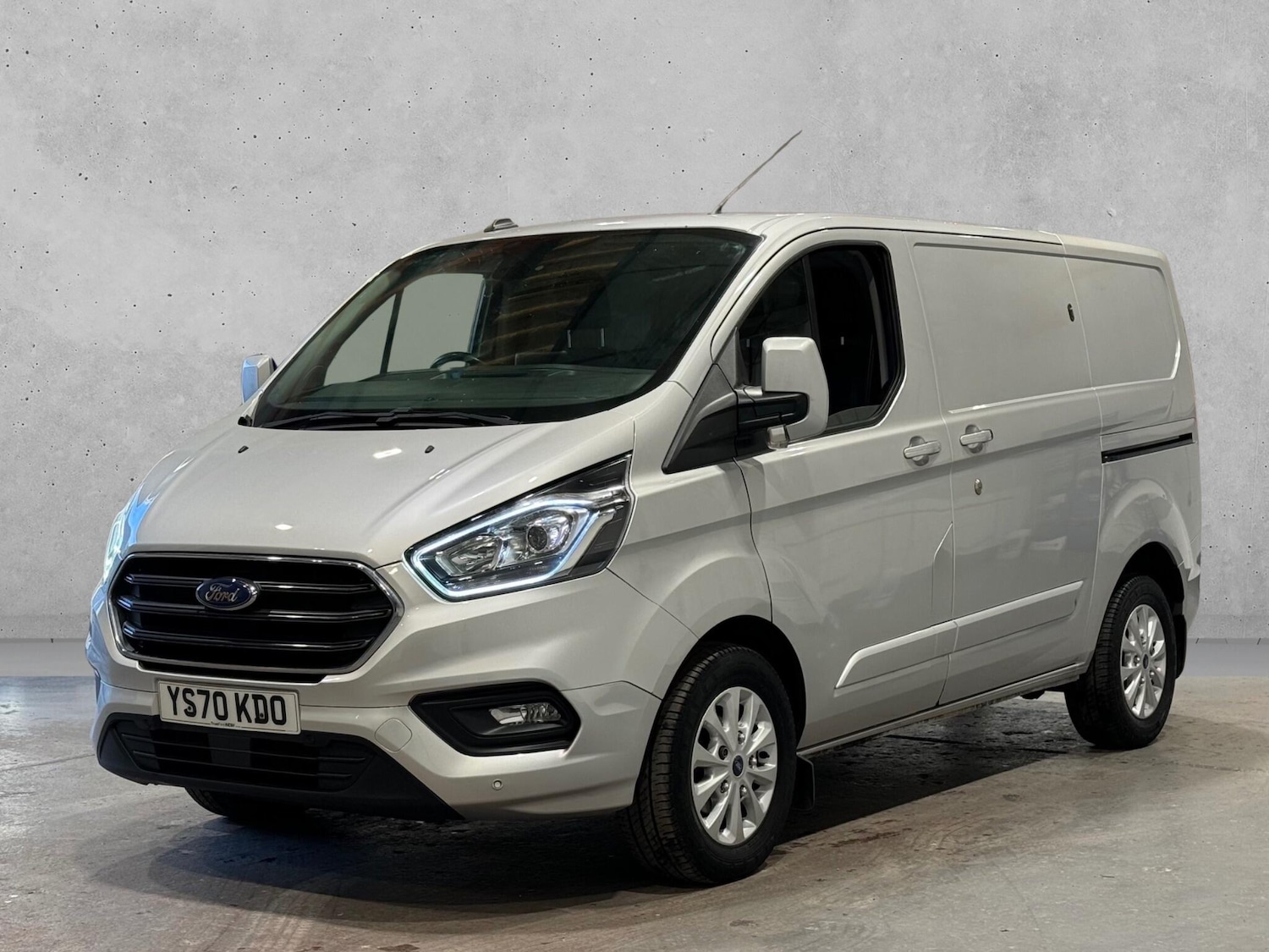 Used Ford Transit Custom 2020 for sale - 76988110: Photo 4