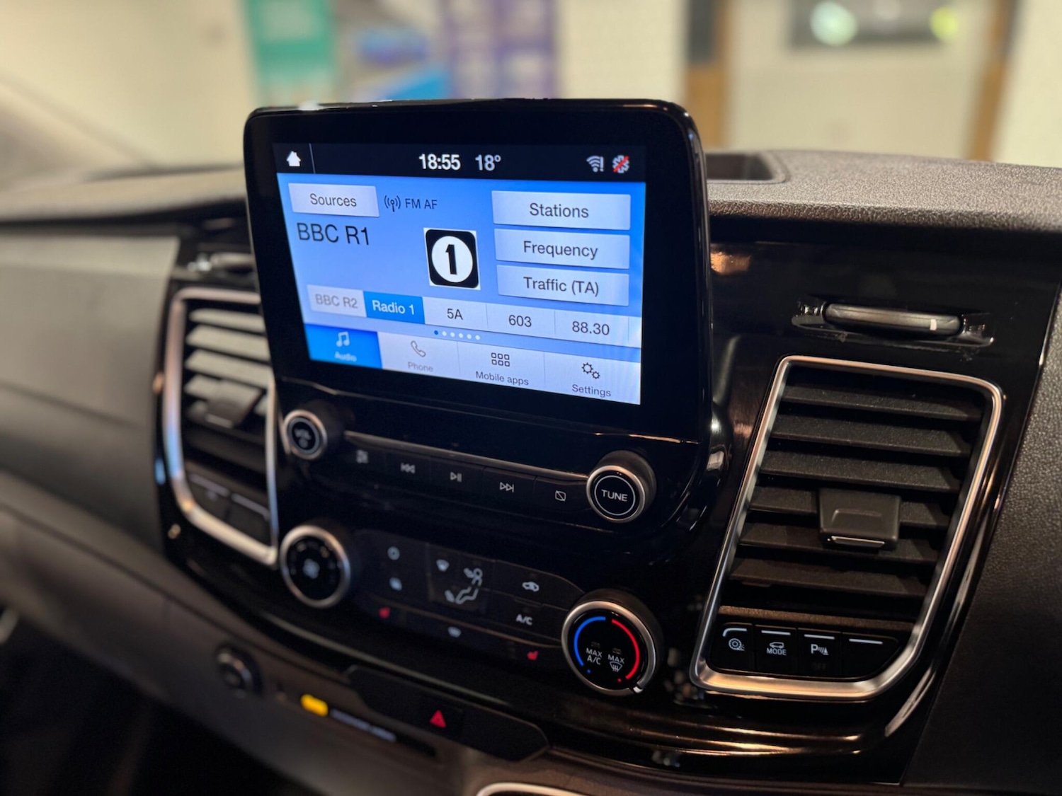 Used Ford Transit Custom 2020 for sale - 76988110: Photo 9