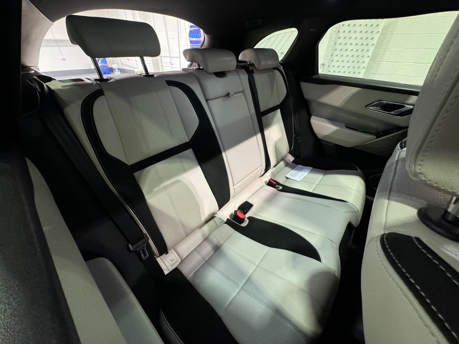 Used Land Rover Range Rover Velar for sale - 76485515: Photo 21