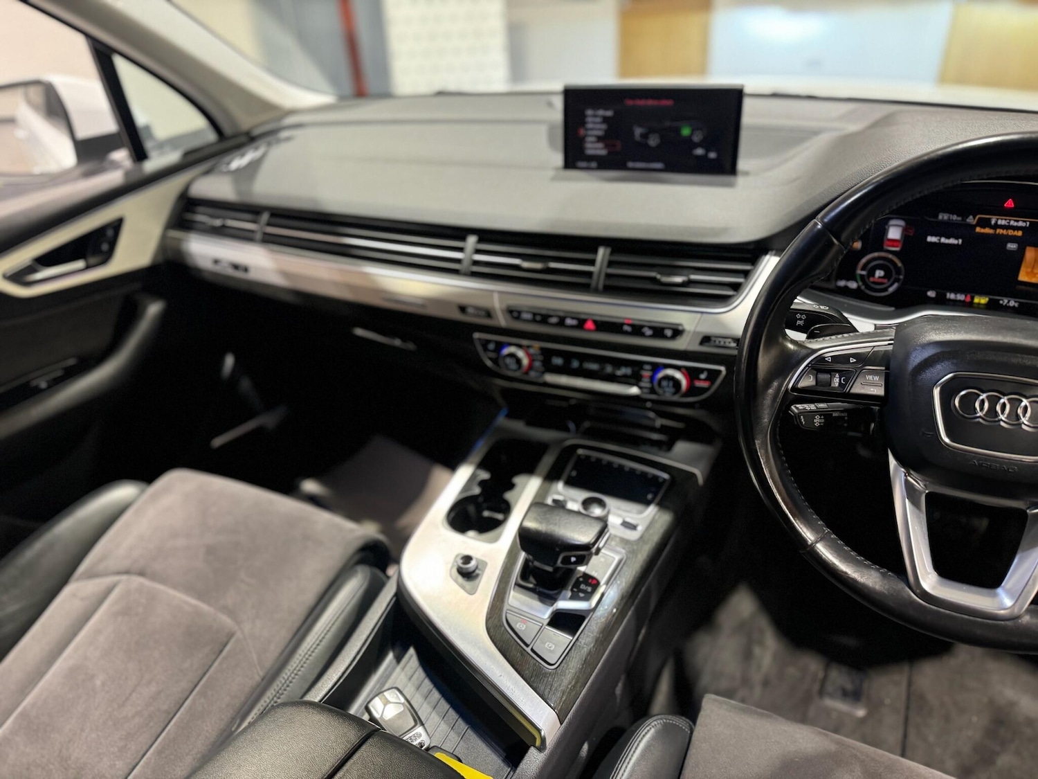 Used Audi Q7 2017 for sale - 76992934: Photo 11