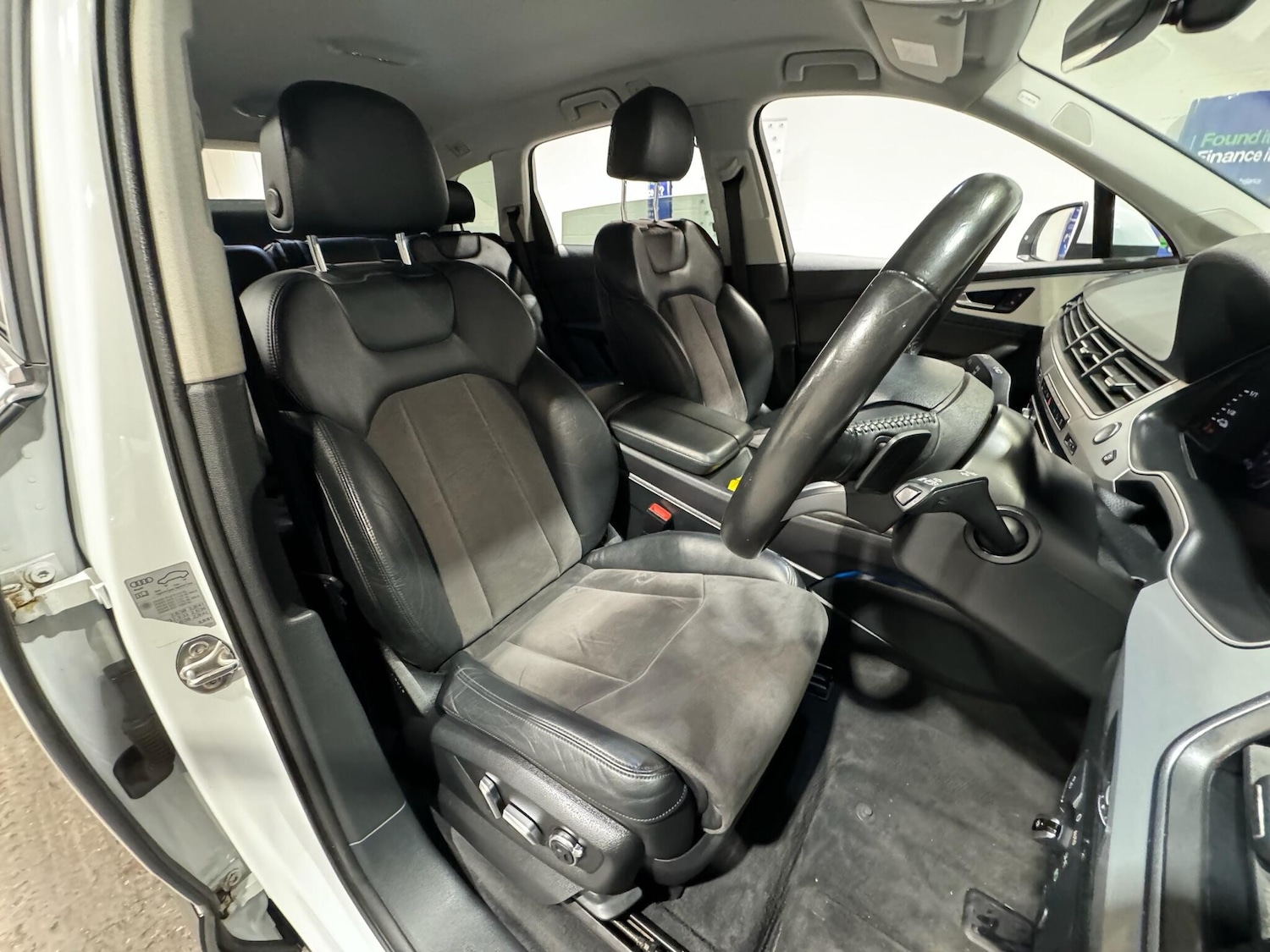 Used Audi Q7 2017 for sale - 76992934: Photo 19