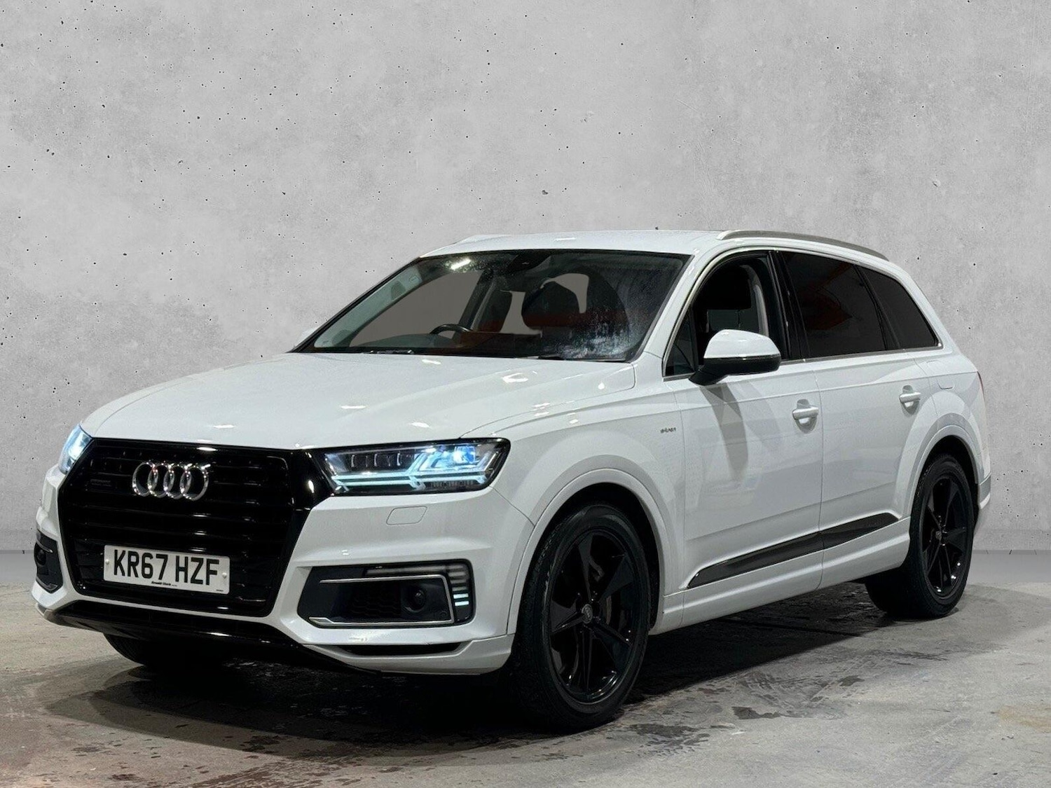 Used Audi Q7 2017 for sale - 76992934: Photo 4