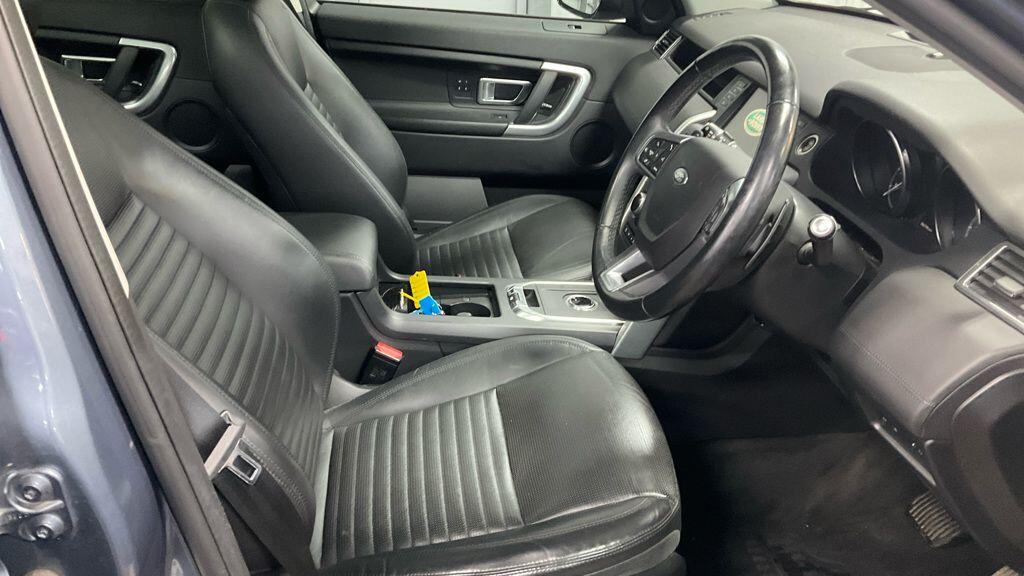 Used Land Rover Discovery Sport 2018 for sale - 77131539: Photo 5