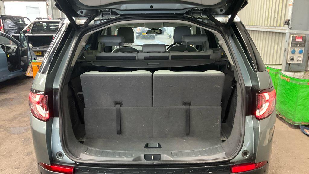 Used Land Rover Discovery Sport 2016 for sale - 76167265: Photo 11