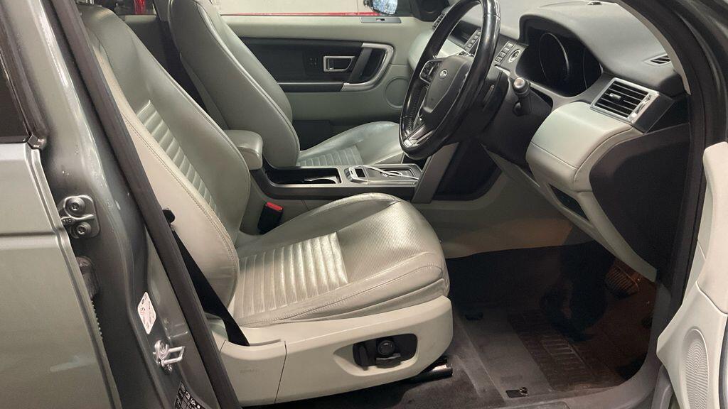 Used Land Rover Discovery Sport 2016 for sale - 76167265: Photo 5