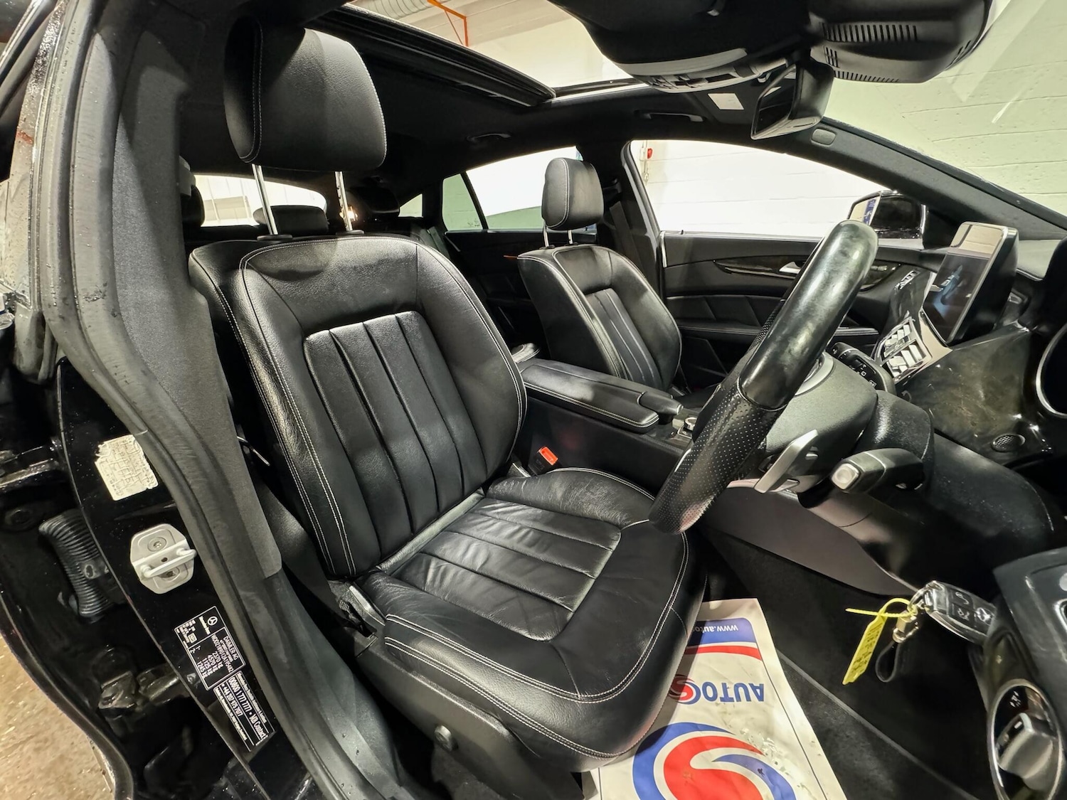 Used Mercedes-Benz CLS 2017 for sale - 76898258: Photo 8