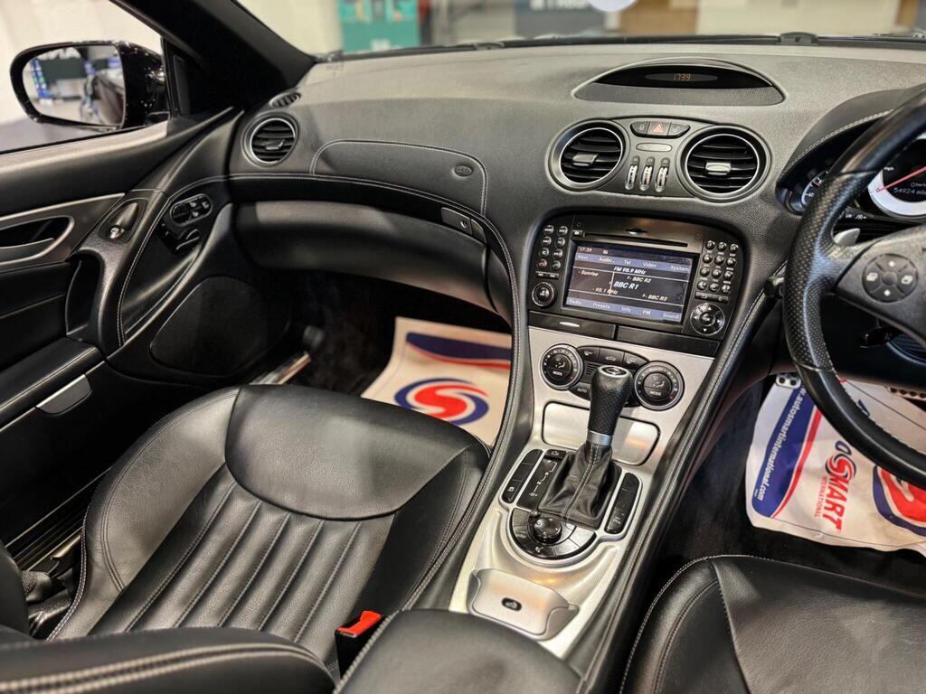 Used Mercedes-Benz SL 2011 for sale - 76992015: Photo 10
