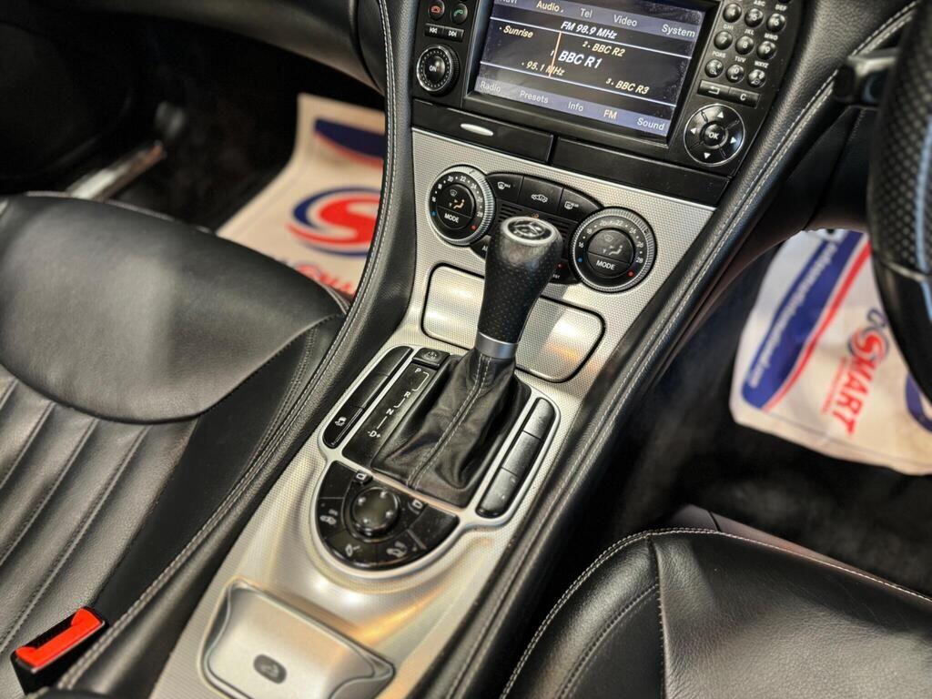 Used Mercedes-Benz SL 2011 for sale - 76992015: Photo 14