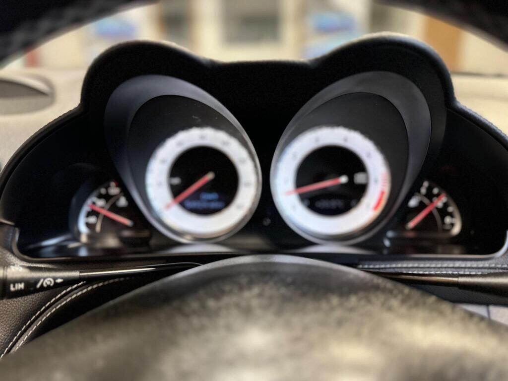 Used Mercedes-Benz SL 2011 for sale - 76992015: Photo 20