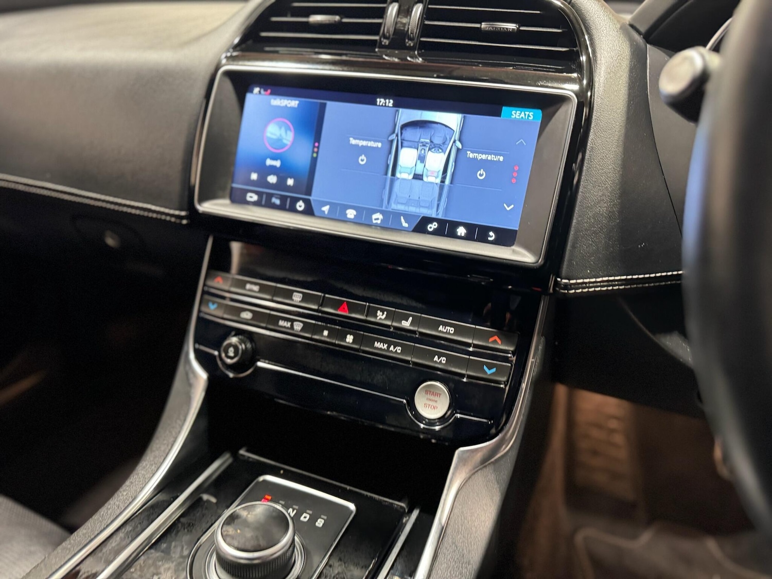 Used Jaguar XE 2019 for sale - 76965062: Photo 15