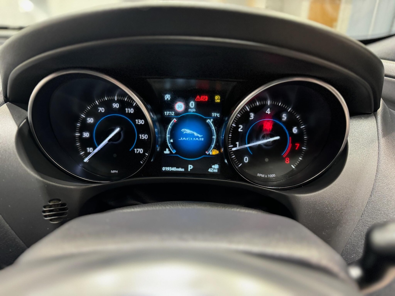 Used Jaguar XE 2019 for sale - 76965062: Photo 18