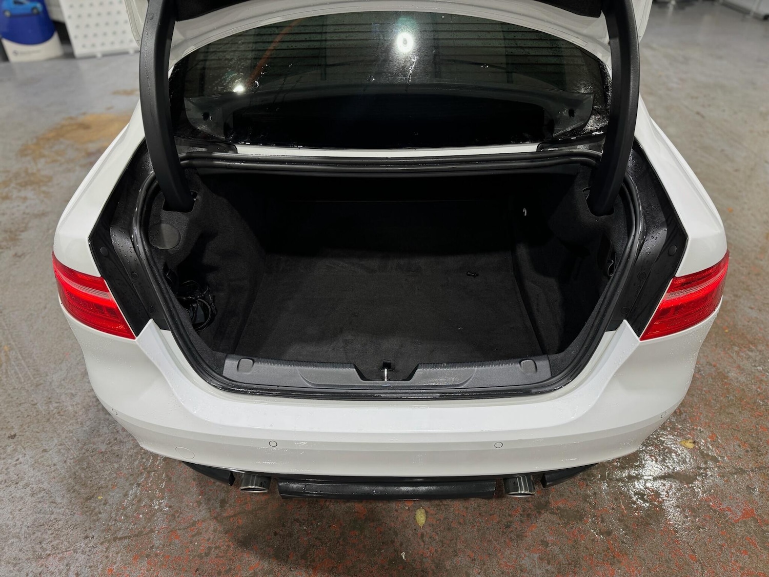 Used Jaguar XE 2019 for sale - 76965062: Photo 19