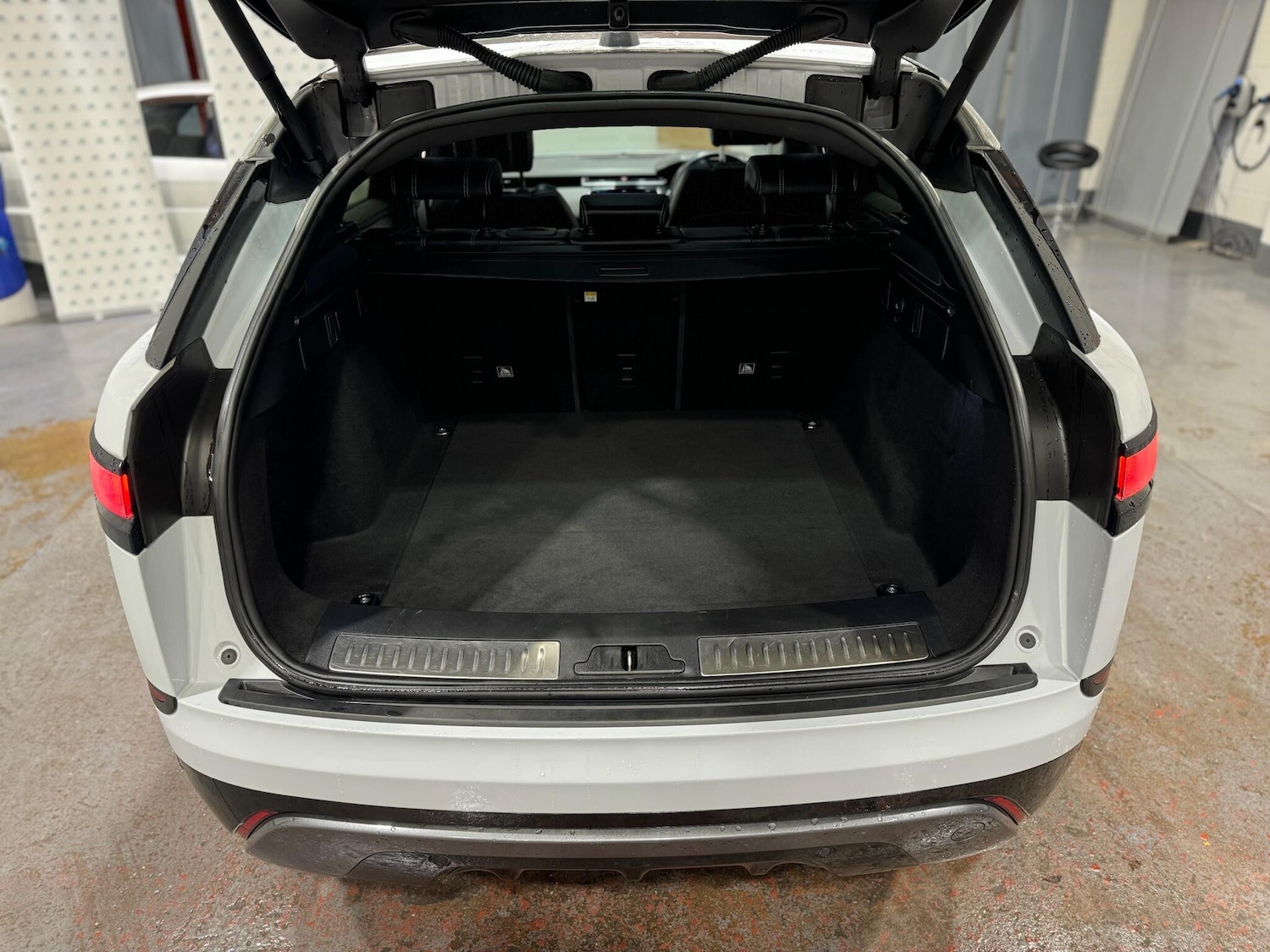 Used Land Rover Range Rover Velar for sale - 76964576: Photo 22