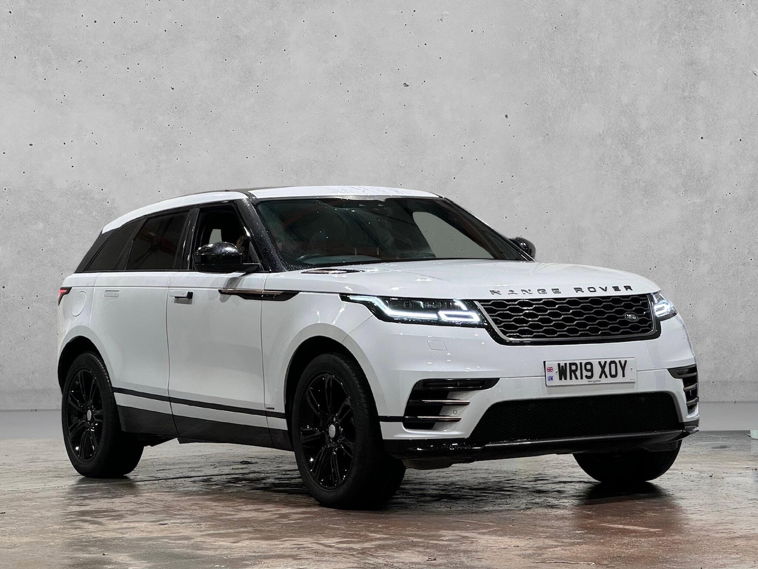 Used Land Rover Range Rover Velar for sale - 76964576: Photo 3
