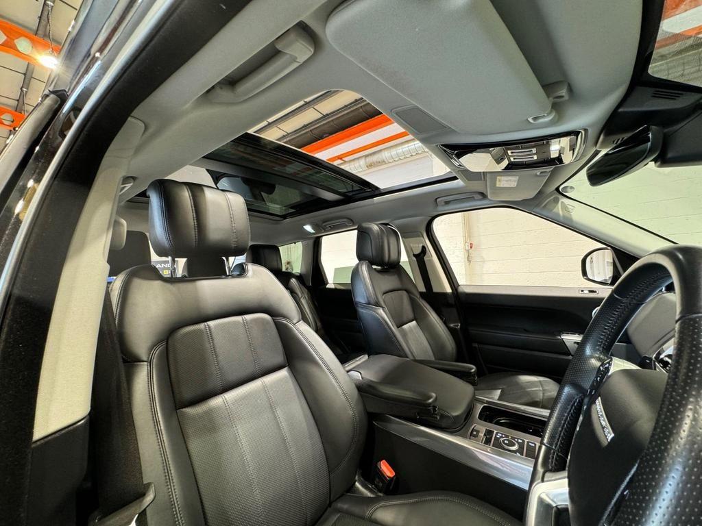 Used Land Rover Range Rover Sport 2019 for sale - 76645274: Photo 9