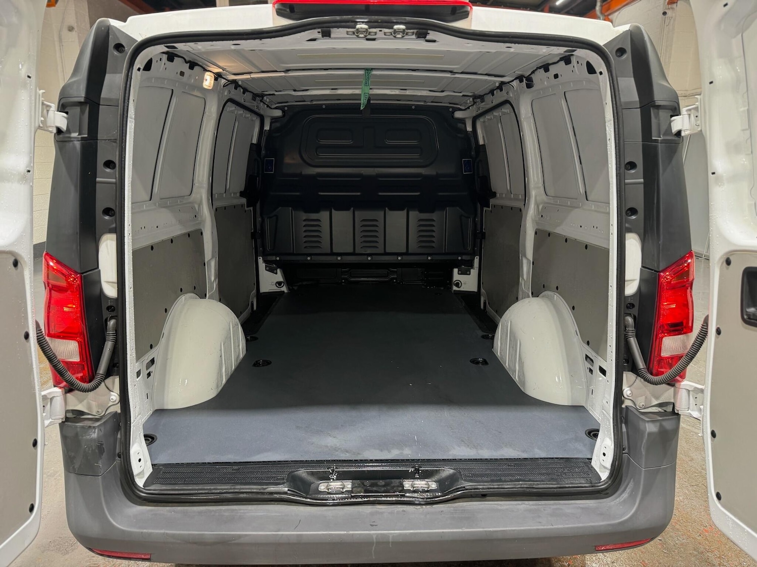 Used Mercedes-Benz Vito 2022 for sale - 76174798: Photo 18