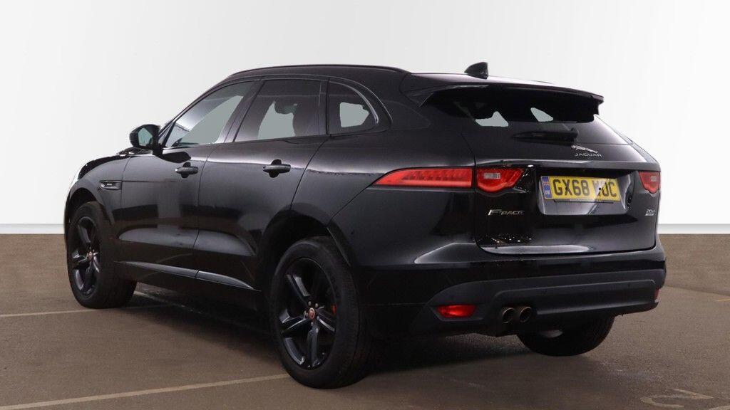 Used Jaguar F-Pace 2018 for sale - 77130620: Photo 4