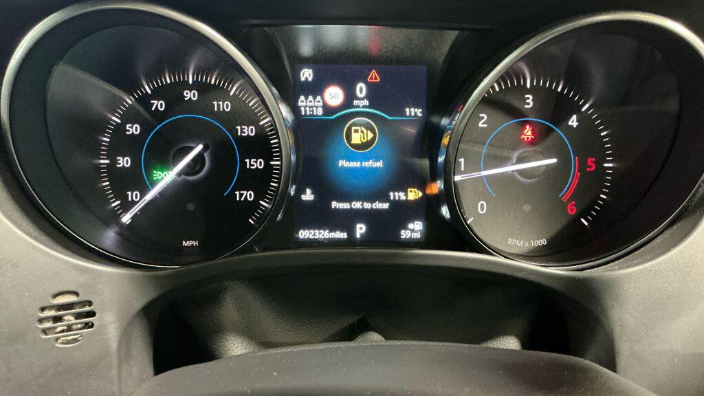 Used Jaguar F-Pace 2018 for sale - 77130620: Photo 8