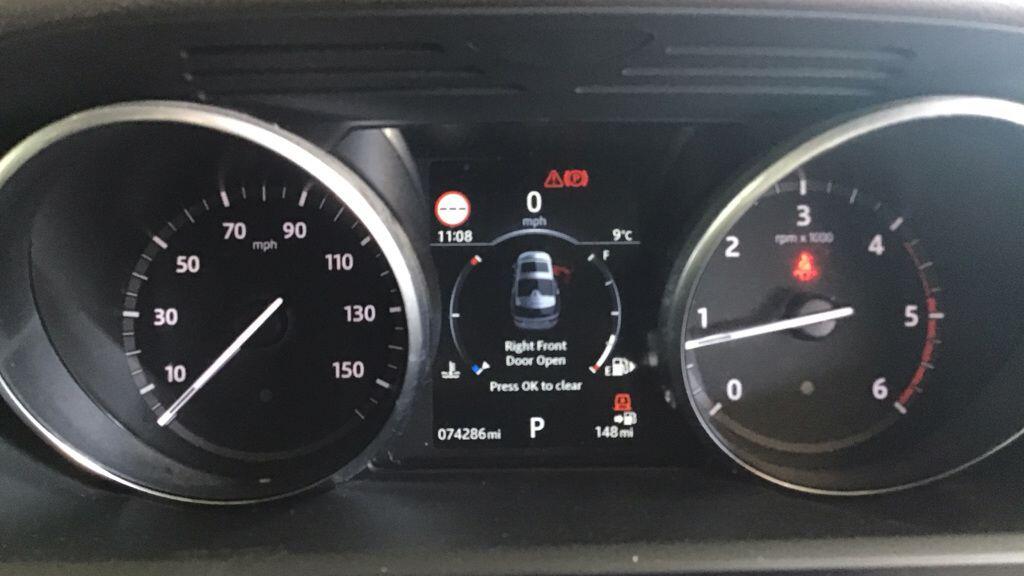 Used Land Rover Discovery 2017 for sale - 76167494: Photo 10