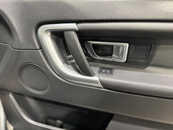 Used Land Rover Discovery Sport 2018 for sale - 76307754: Photo 21