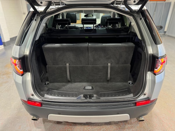Used Land Rover Discovery Sport 2018 for sale - 76307754: Photo 24