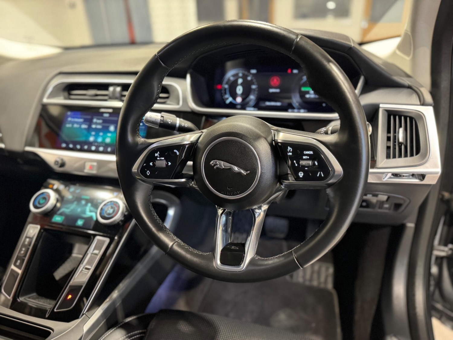 Used Jaguar I-Pace 2019 for sale - 76988562: Photo 9